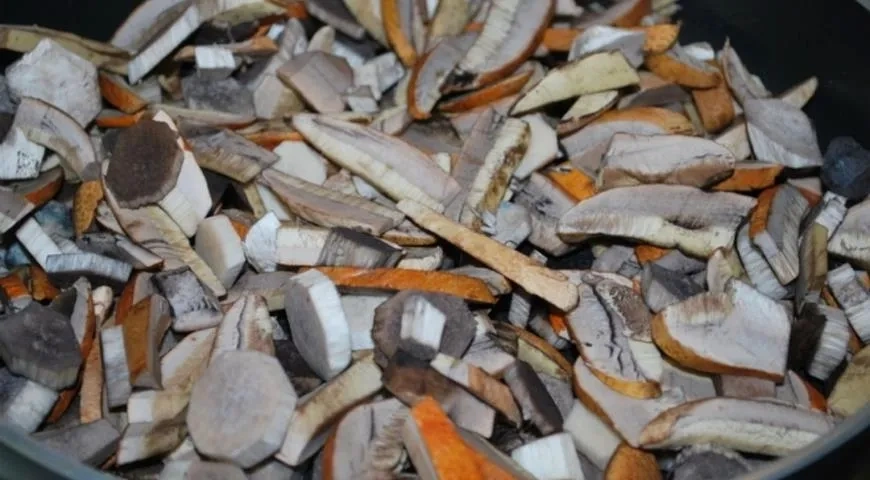 Пирог из теста фило с лесными грибами: шаг 2