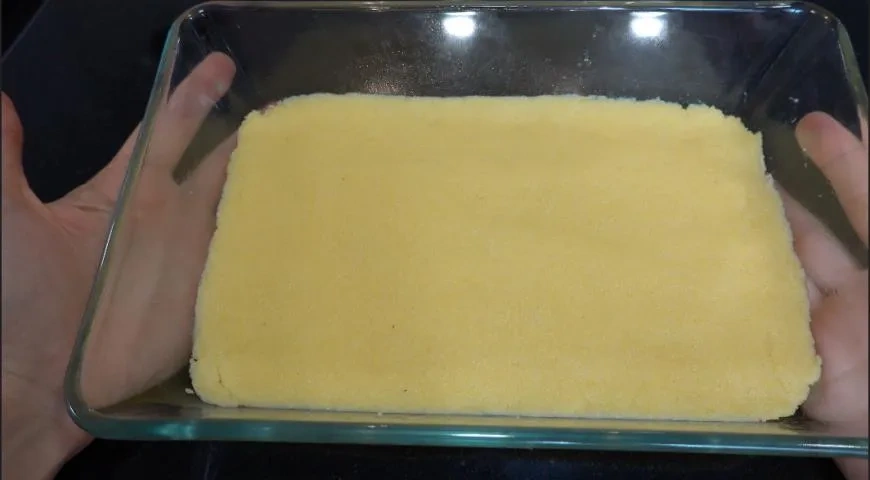 Полента с сыром, томатами, и базиликом: шаг 2