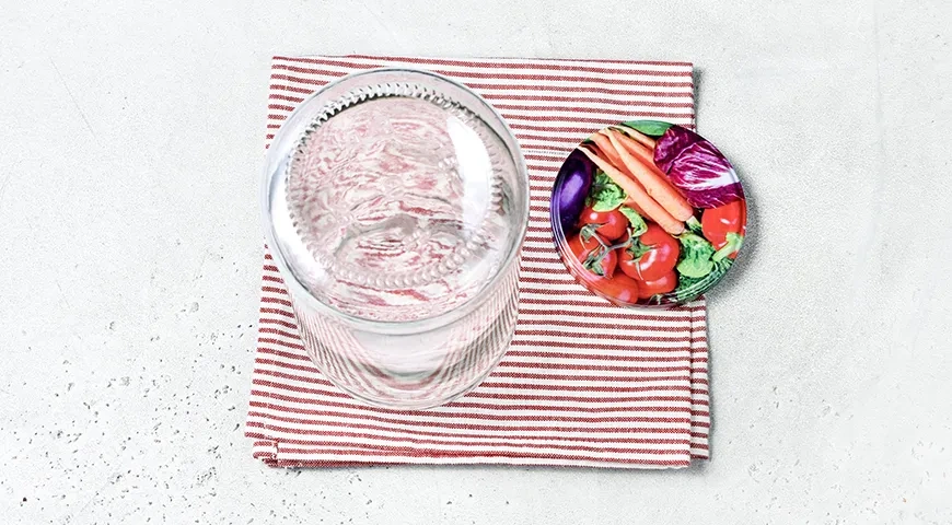 Помидоры в собственном соку на зиму: шаг 2