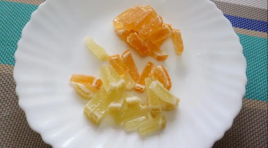 Постные рогалики с мармеладом: шаг 2