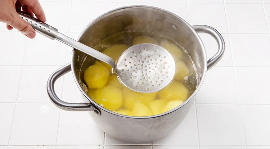 Пюре с сыром и луком: шаг 2