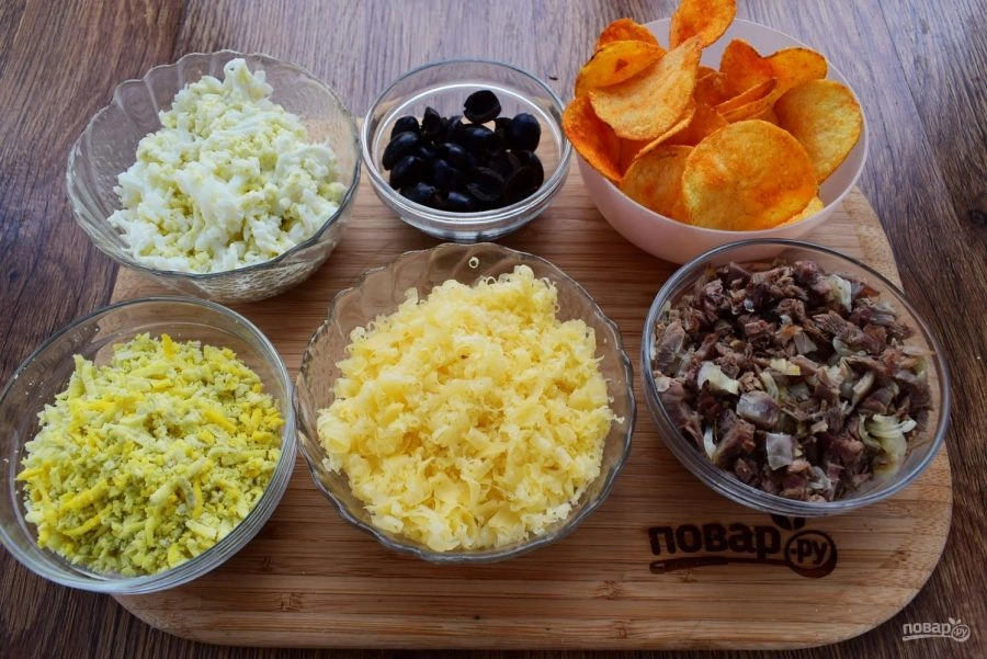 Шаг 2: Салат под со лнух