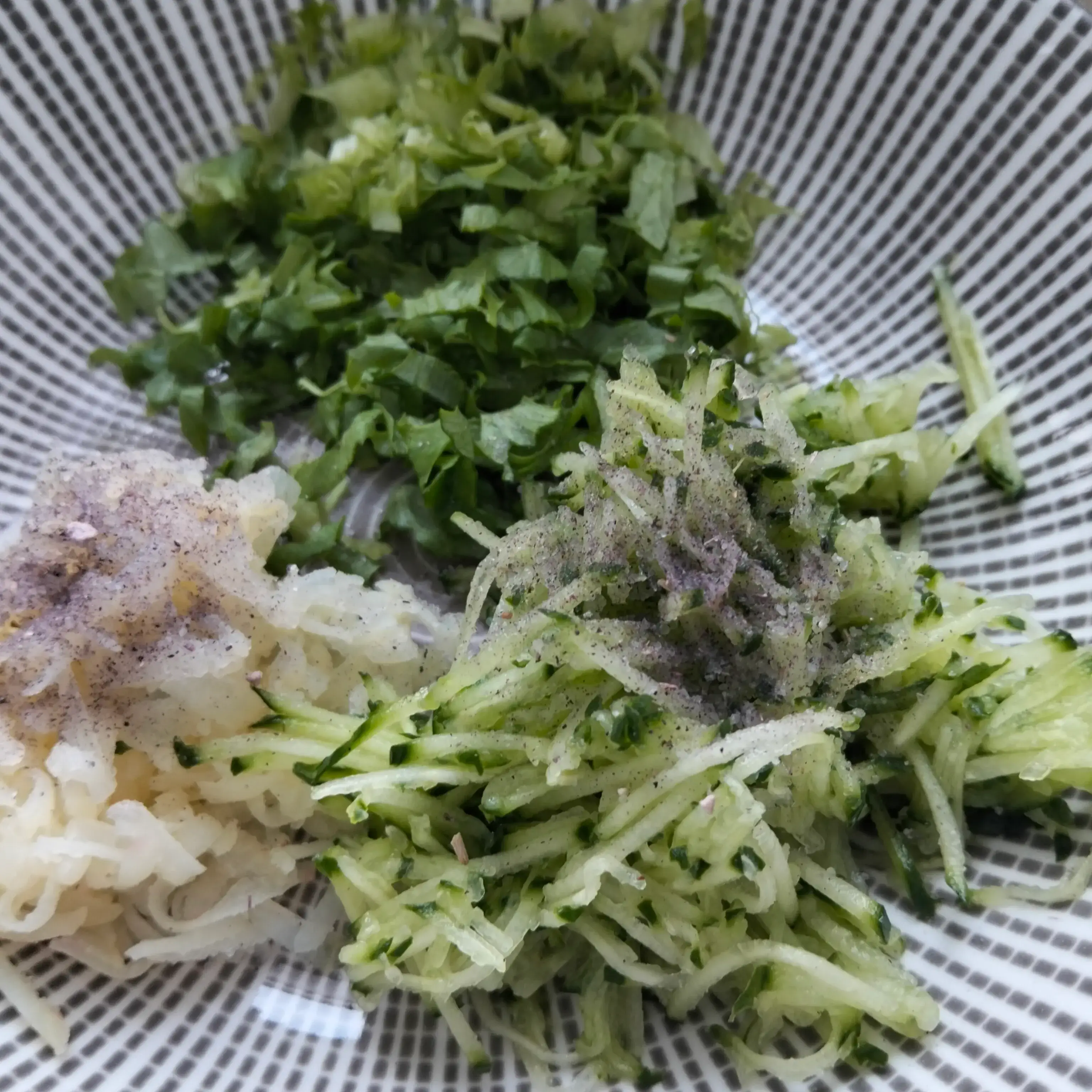 Шаг 2: Салат «Праздник витаминов»