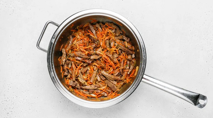 Салат с фасолью и печенью: шаг 2