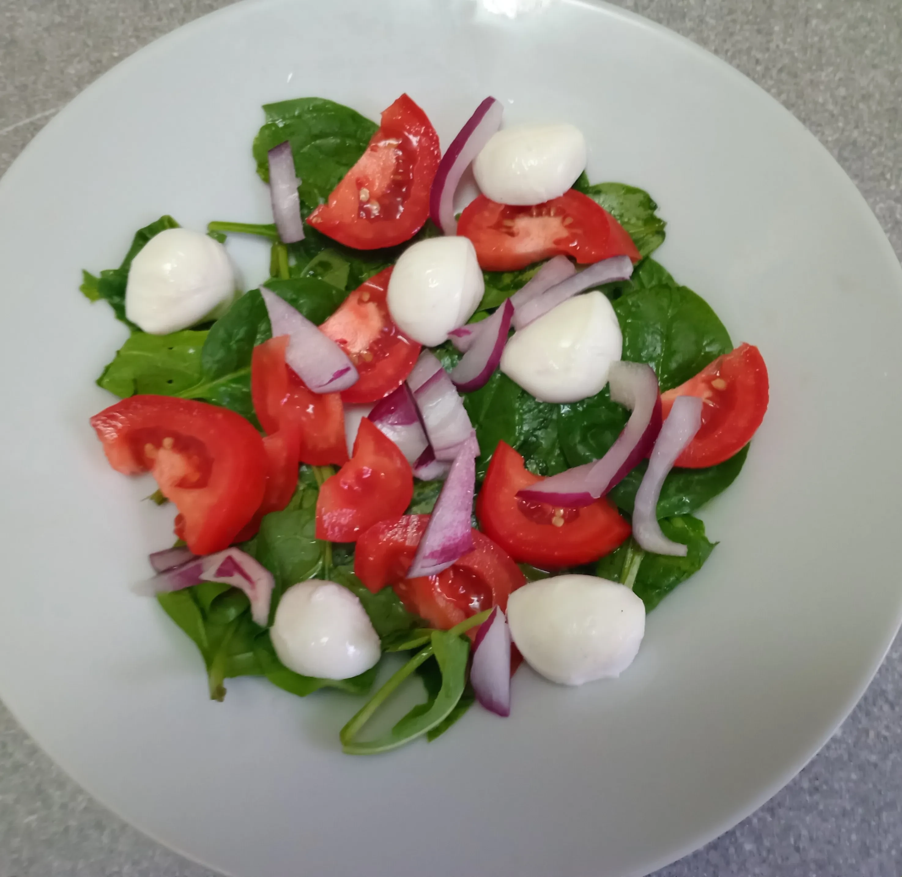 Салат с осьминогами: шаг 2