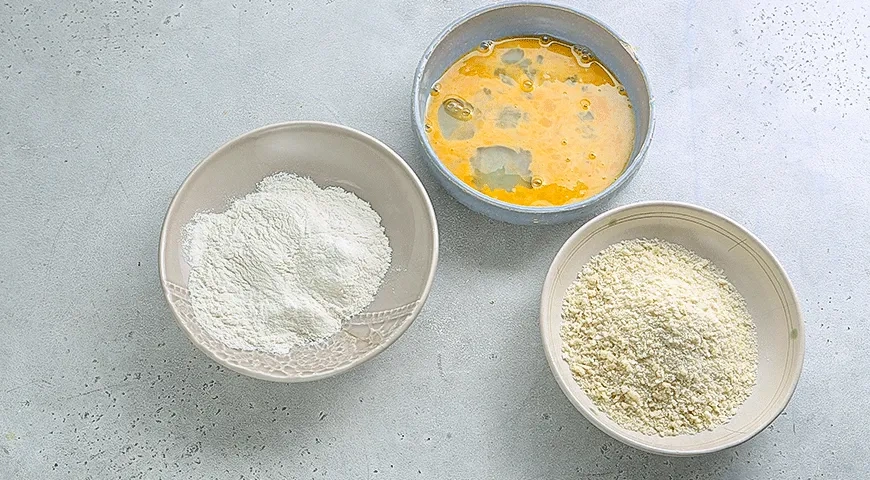 Сандо с вареной колбасой: шаг 2