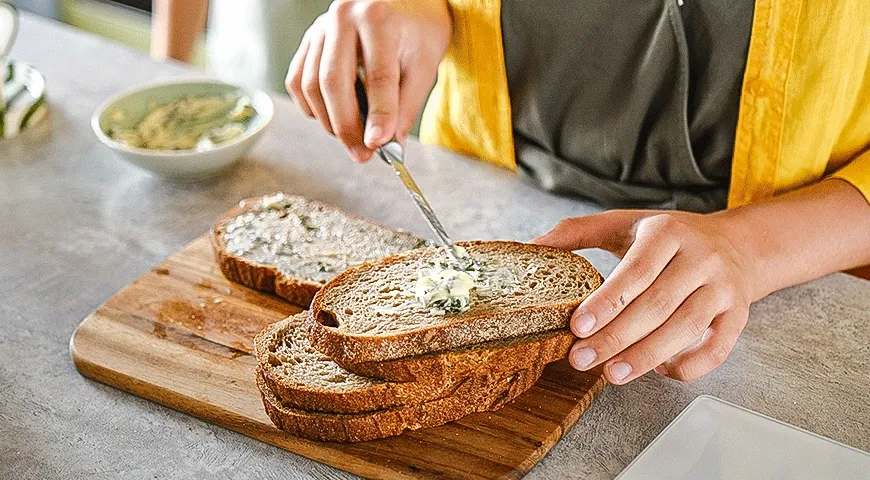 Сэндвич с яблоком и беконом на гриле: шаг 2