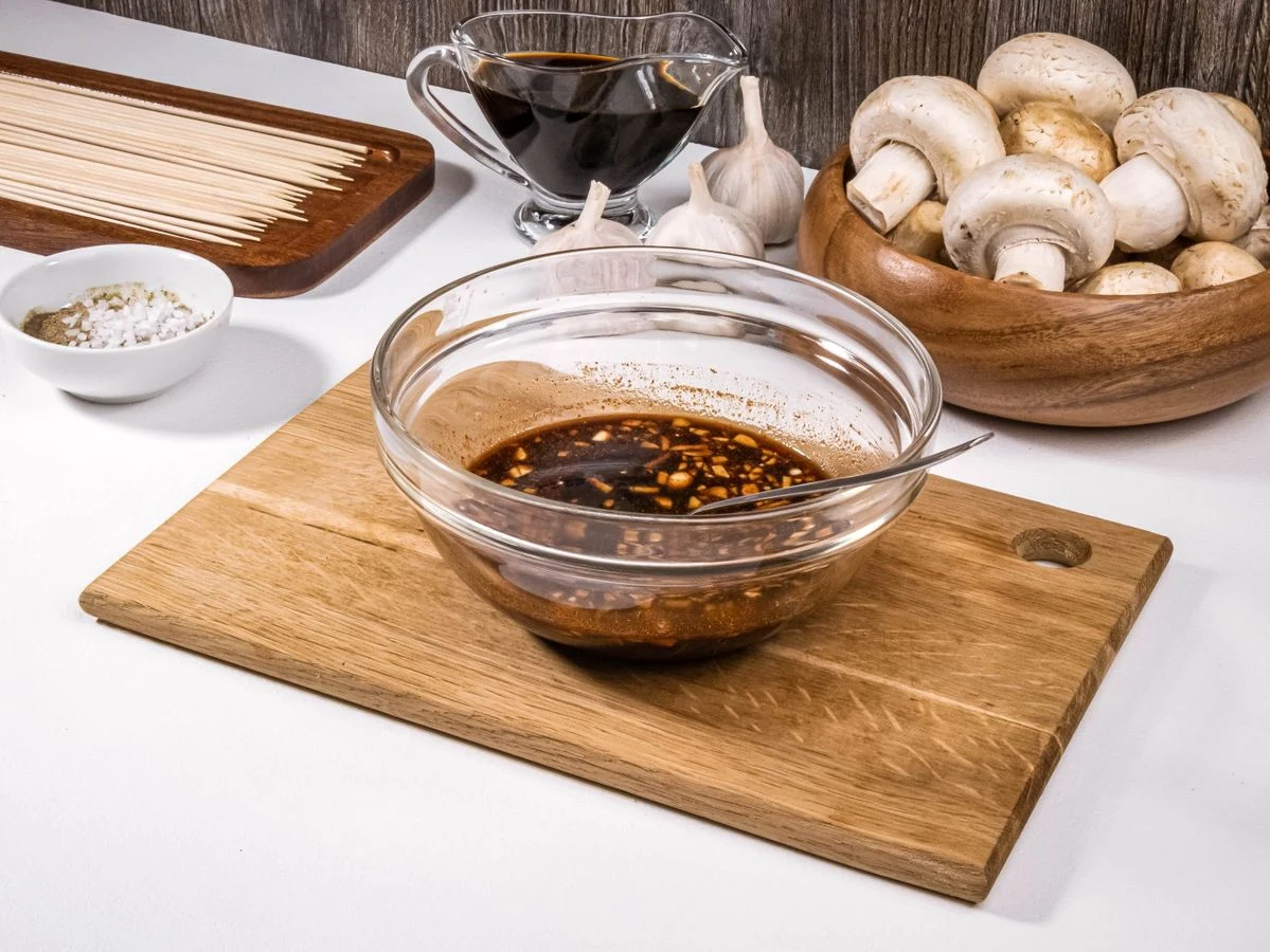 Шаг 2: Шашлычки из шампиньонов, запеченные в беконе