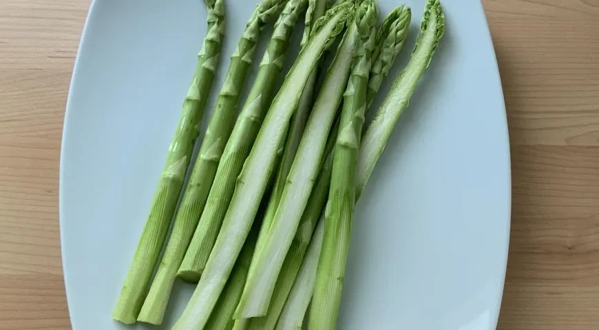 Шницели из индейки со спаржей: шаг 2