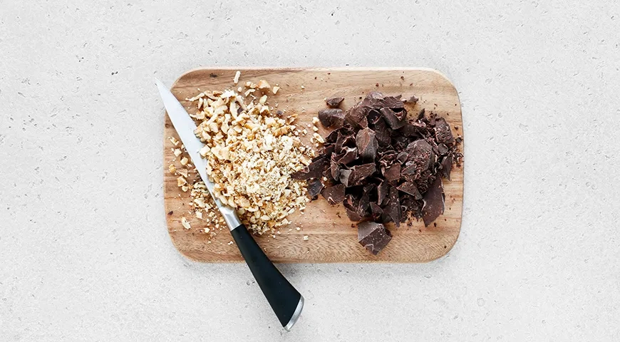 Шоколадная колбаса из печенья и какао: шаг 2