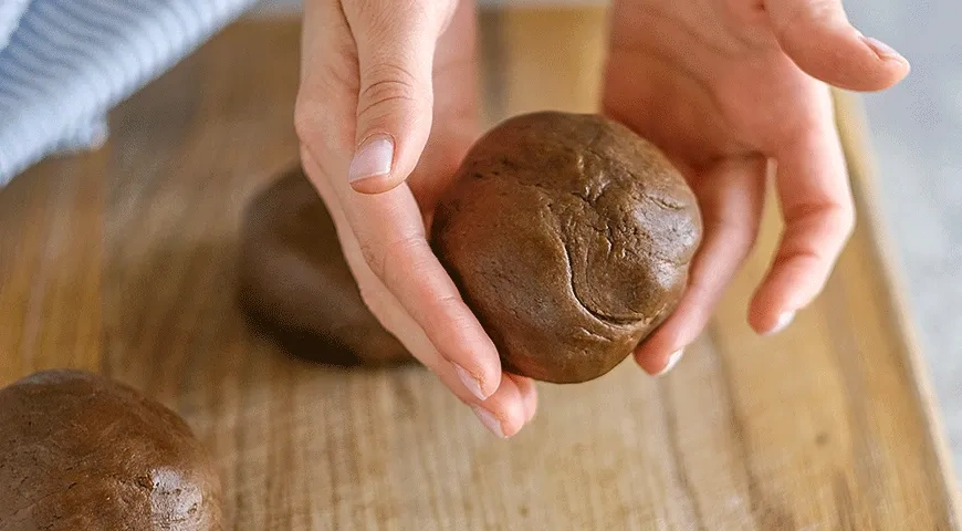 Шоколадный медовик со сметанным кремом: шаг 2