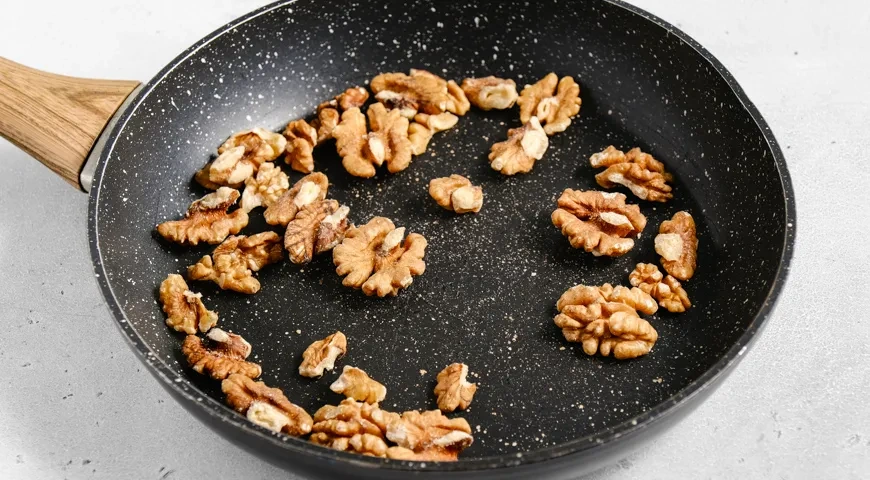 Сладкий пирог на кефире в мультиварке: шаг 2