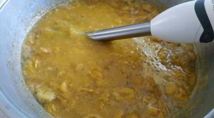 Сливовая пастила с мятой и имбирем: шаг 2