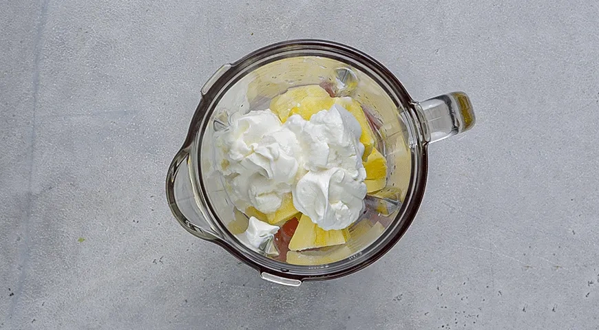 Смузи из грейпфрута и ананаса: шаг 2