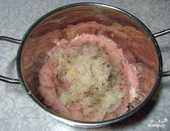 Шаг 2: Сочных котлет из индейки