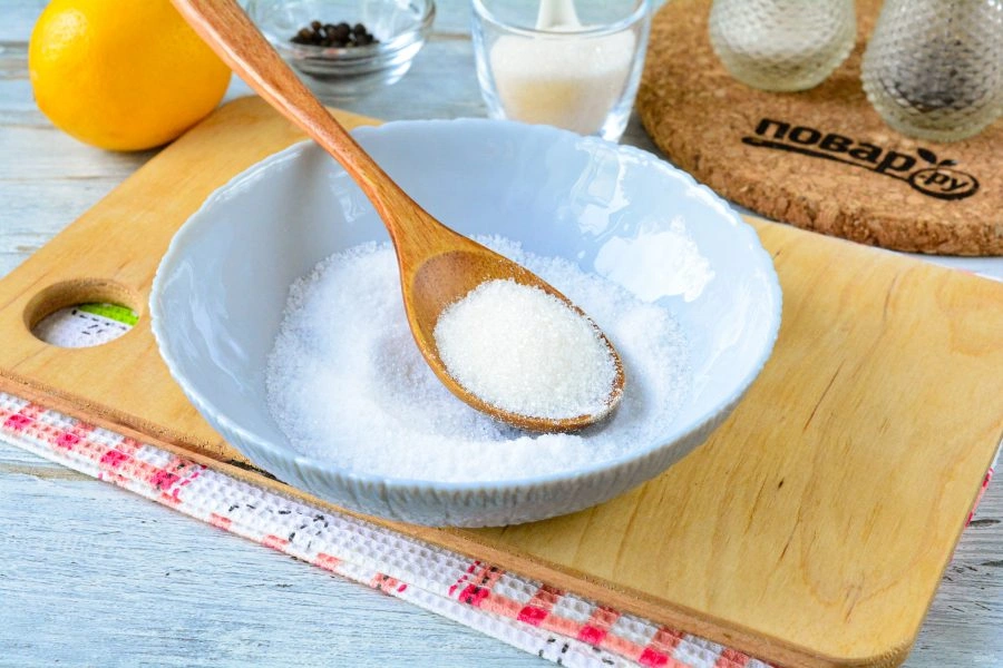 Шаг 2: Соленая красная рыба