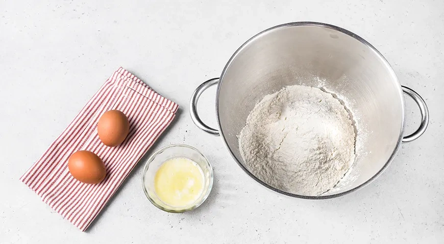 Сосиски в тесте в мультиварке: шаг 2