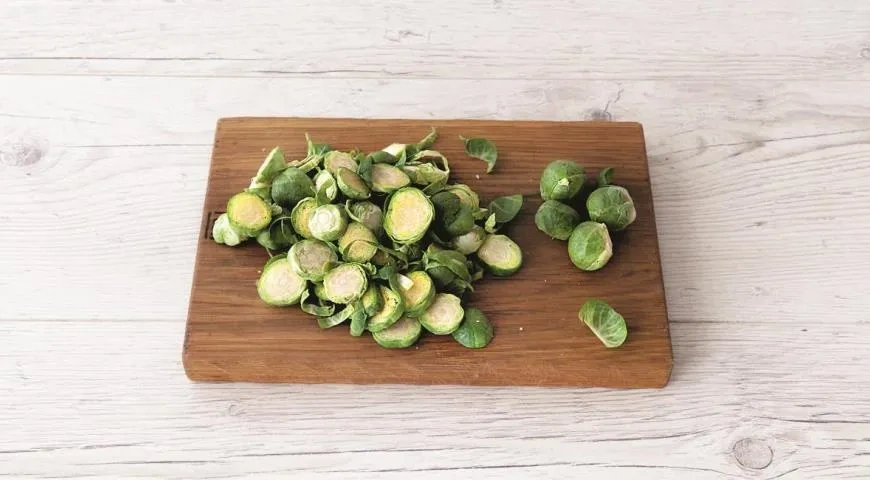 Суп-пюре из трех видов капусты с кешью: шаг 2