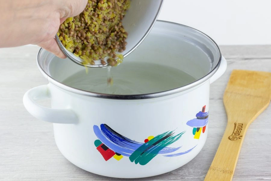 Шаг 2: Суп с булгуром и чечевицей