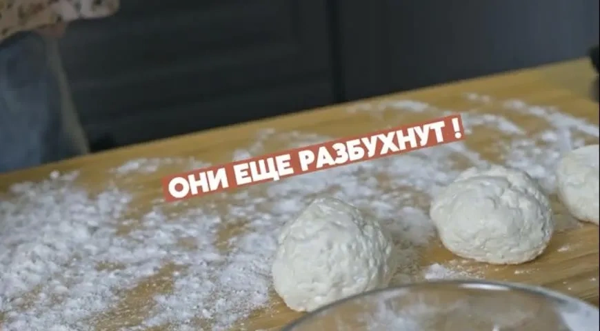 Сырники с ягодным соусом: шаг 2