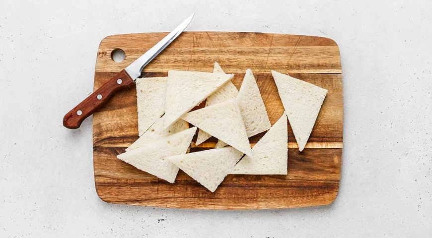 Тартинки с лососем: шаг 2