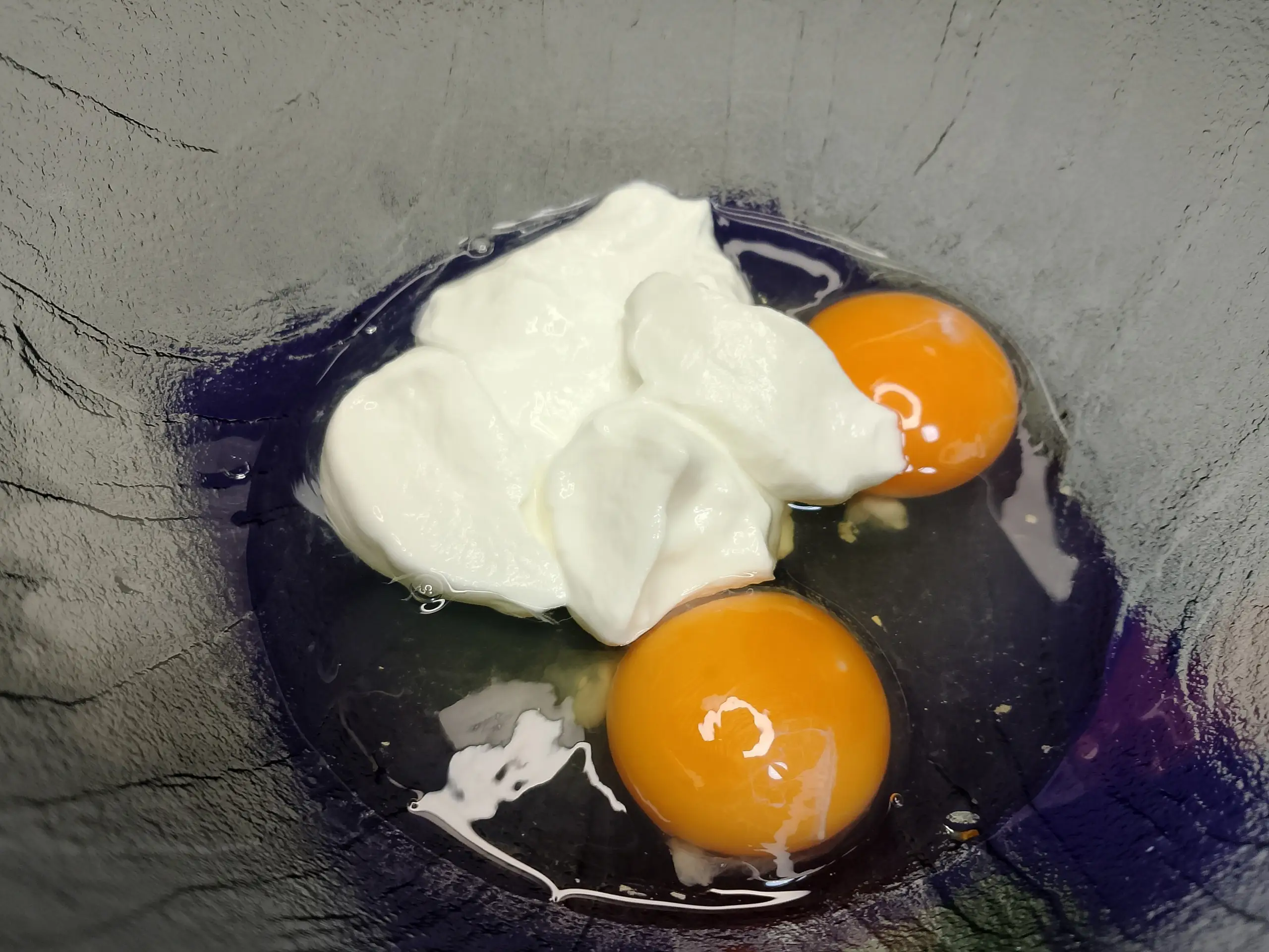 Шаг 2: Тонкие блинчики на йогурте