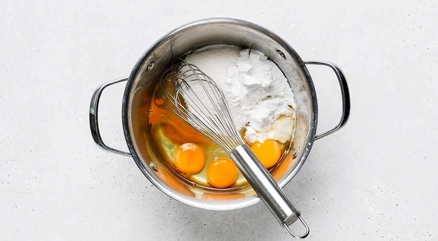 Торт «Наполеон» из слоеного дрожжевого теста: шаг 2