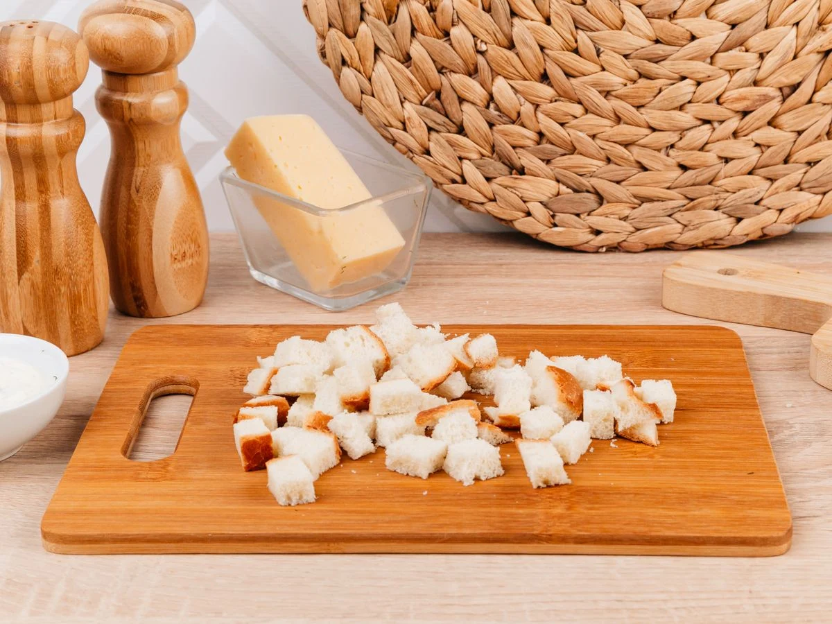 Шаг 2: «Цезарь» с лососем