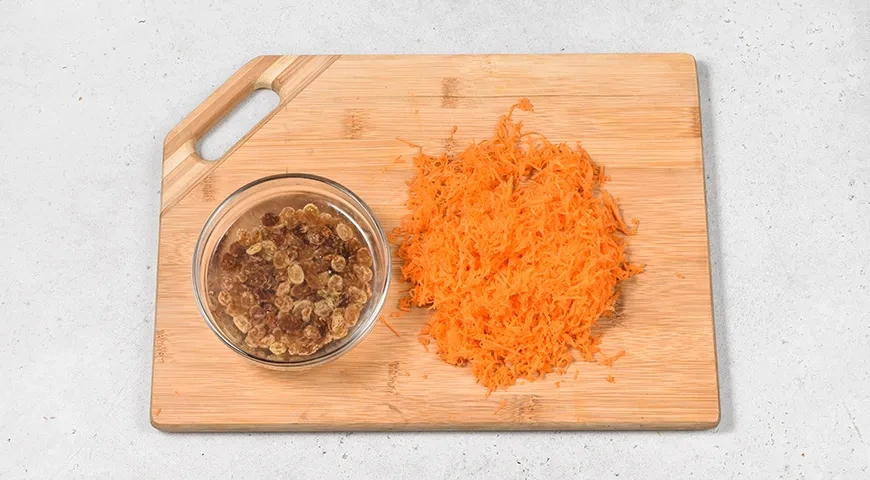 Творожная запеканка с морковью: шаг 2