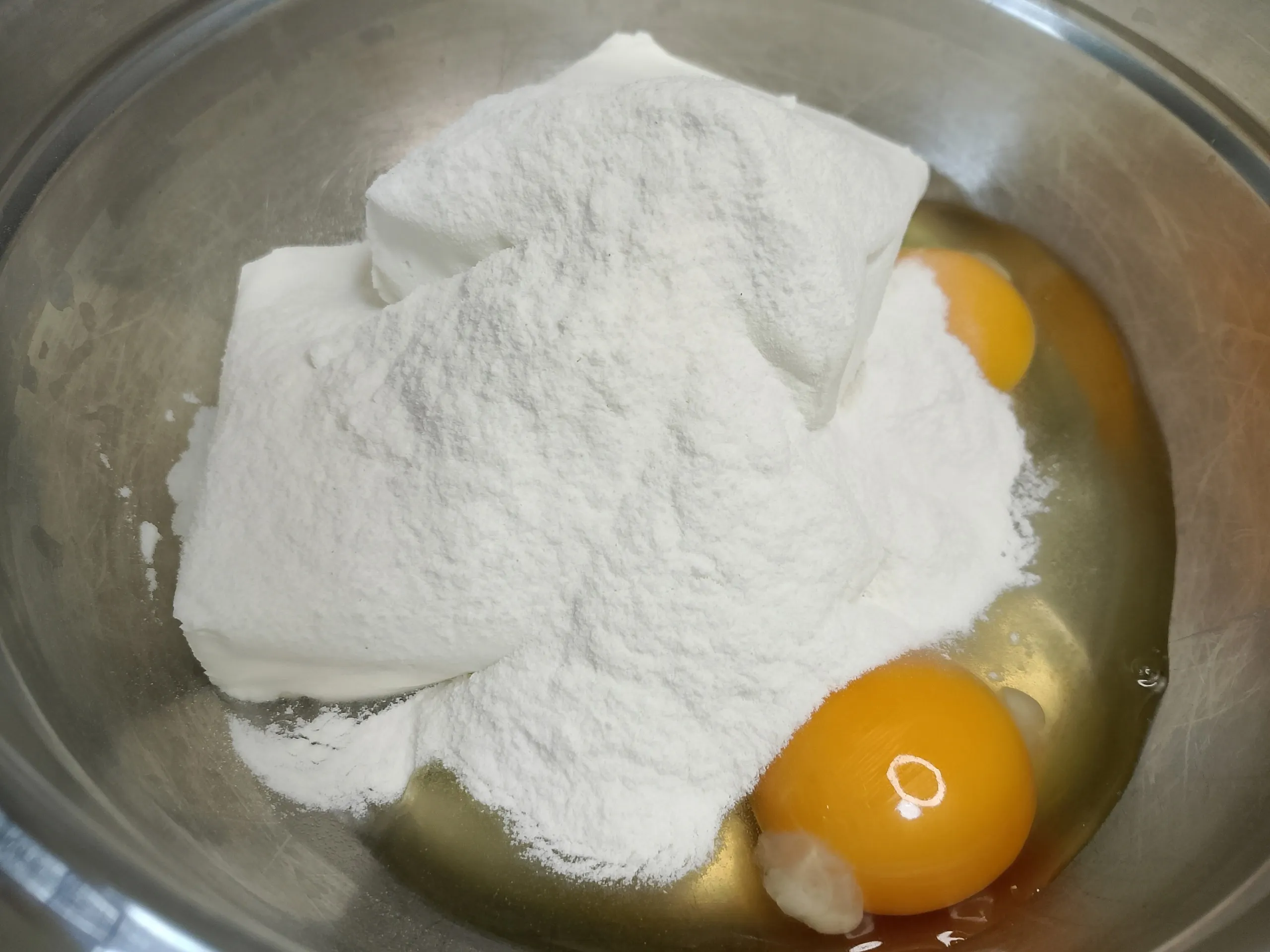 Шаг 2: Творожная запеканка с яблоками