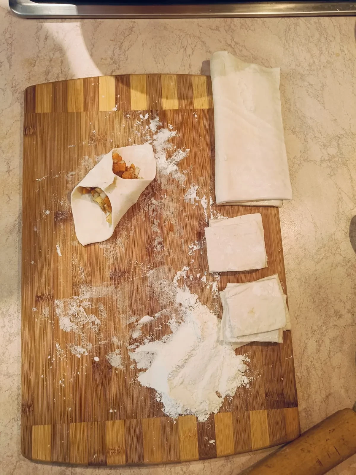 Тыквенно-картофельные слойки с кунжутом: шаг 2