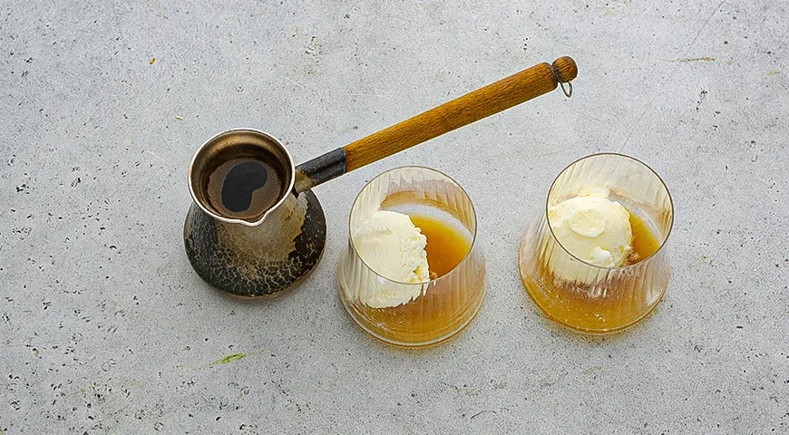 Ванильный аффогато с печеньем савоярди: шаг 2