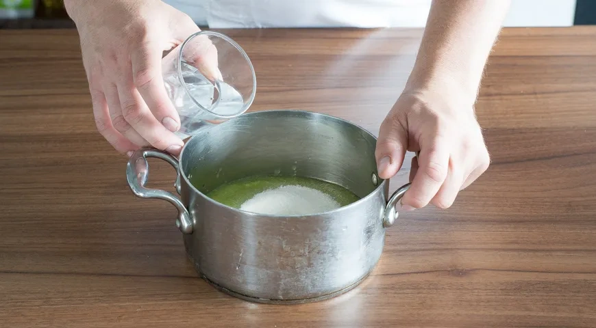 Варенье из крыжовника через мясорубку: шаг 2