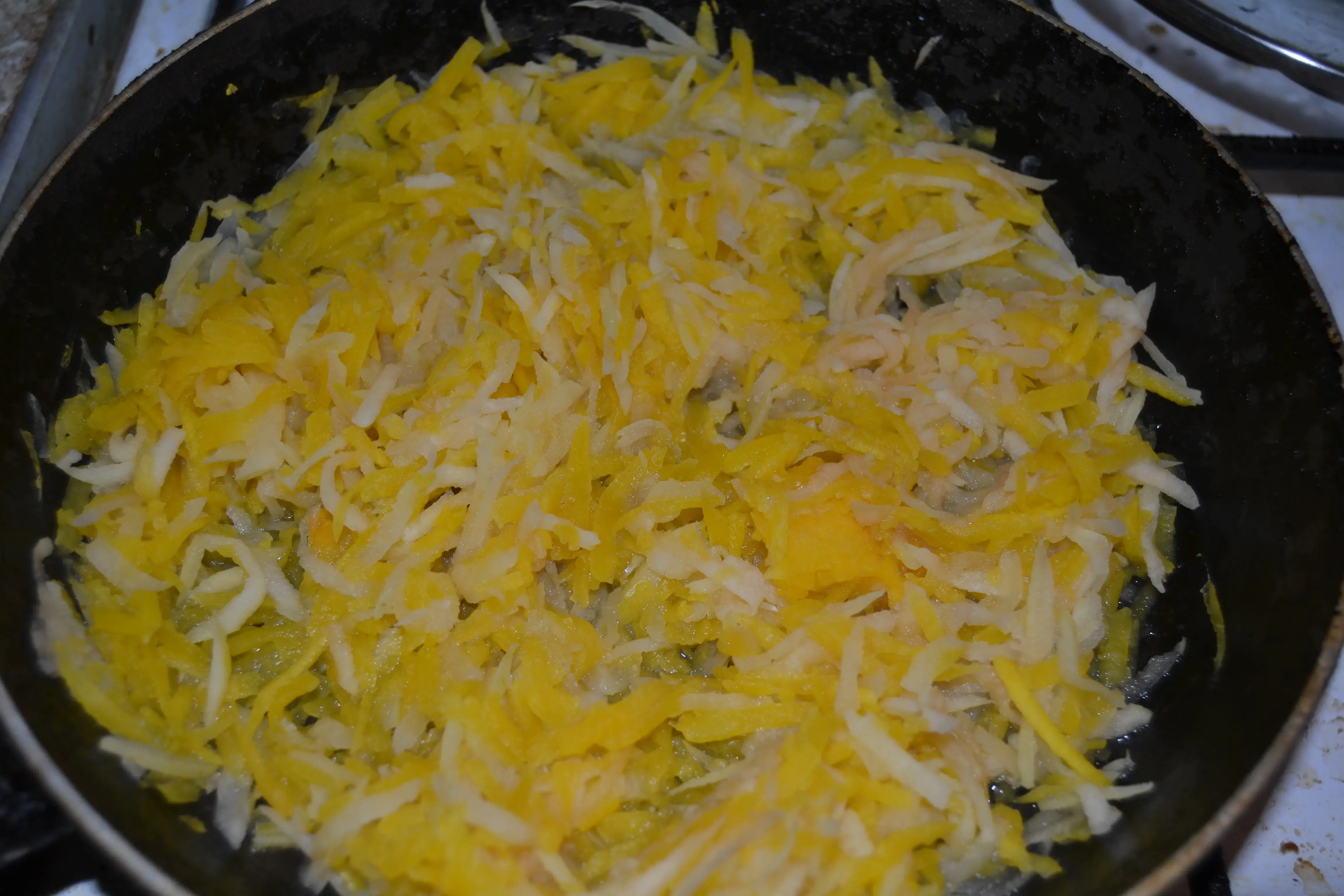 Вертута с тыквой и яблоками: шаг 2