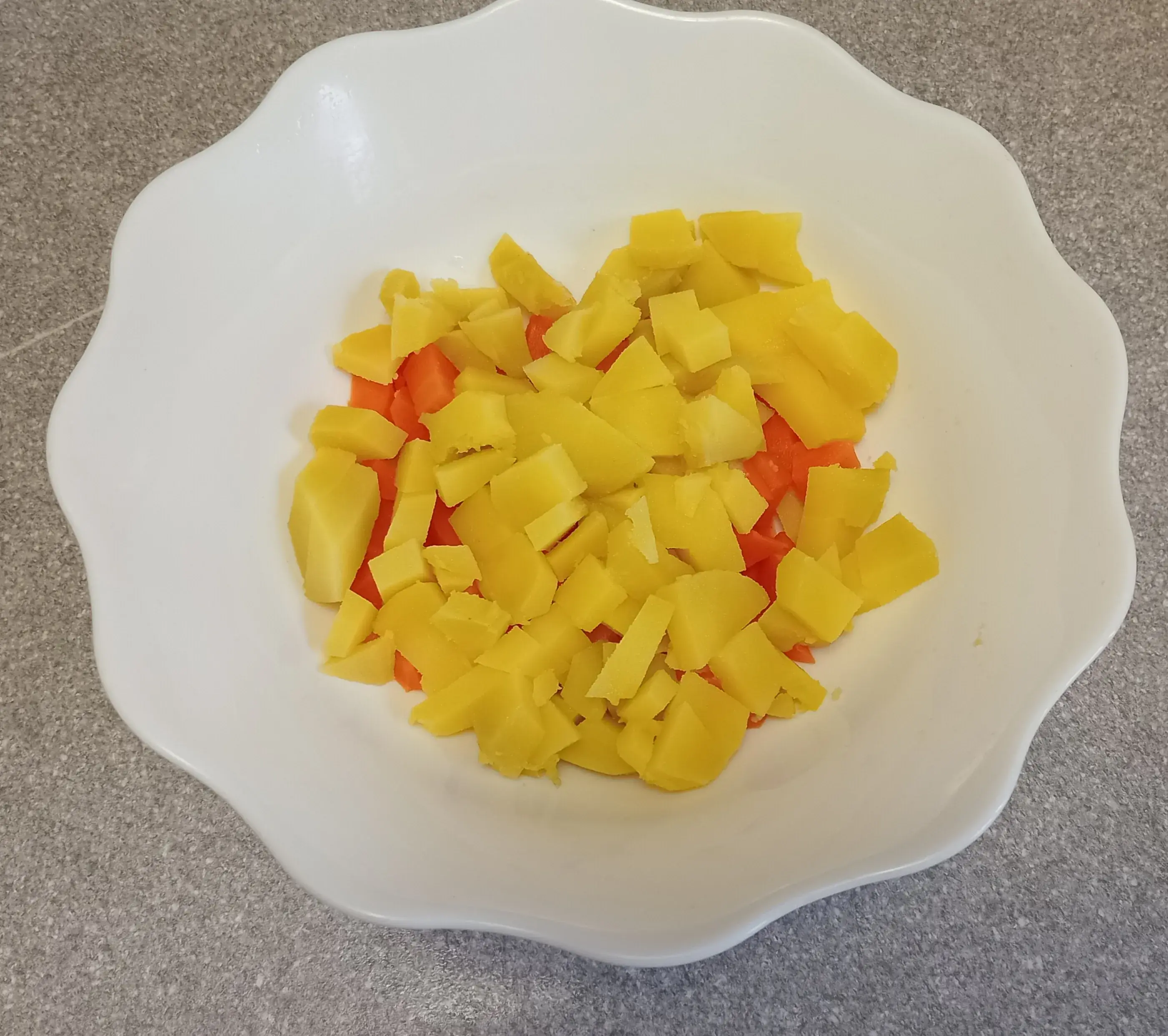 Винегрет с красным луком и зеленью: шаг 2