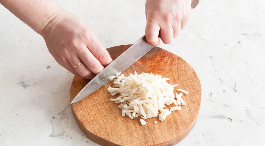 Запеченные помидоры с кальмарами и рисом: шаг 2