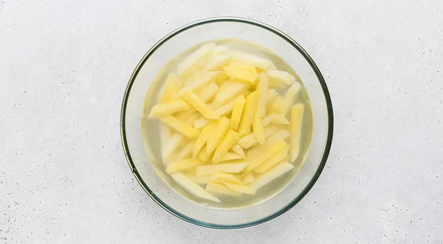 Жареная картошка на сливочном масле, с паприкой: шаг 2