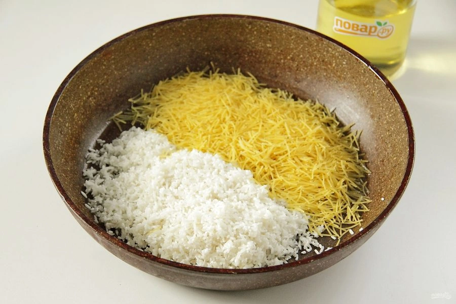 Шаг 2: Жареная вермишель с рисом