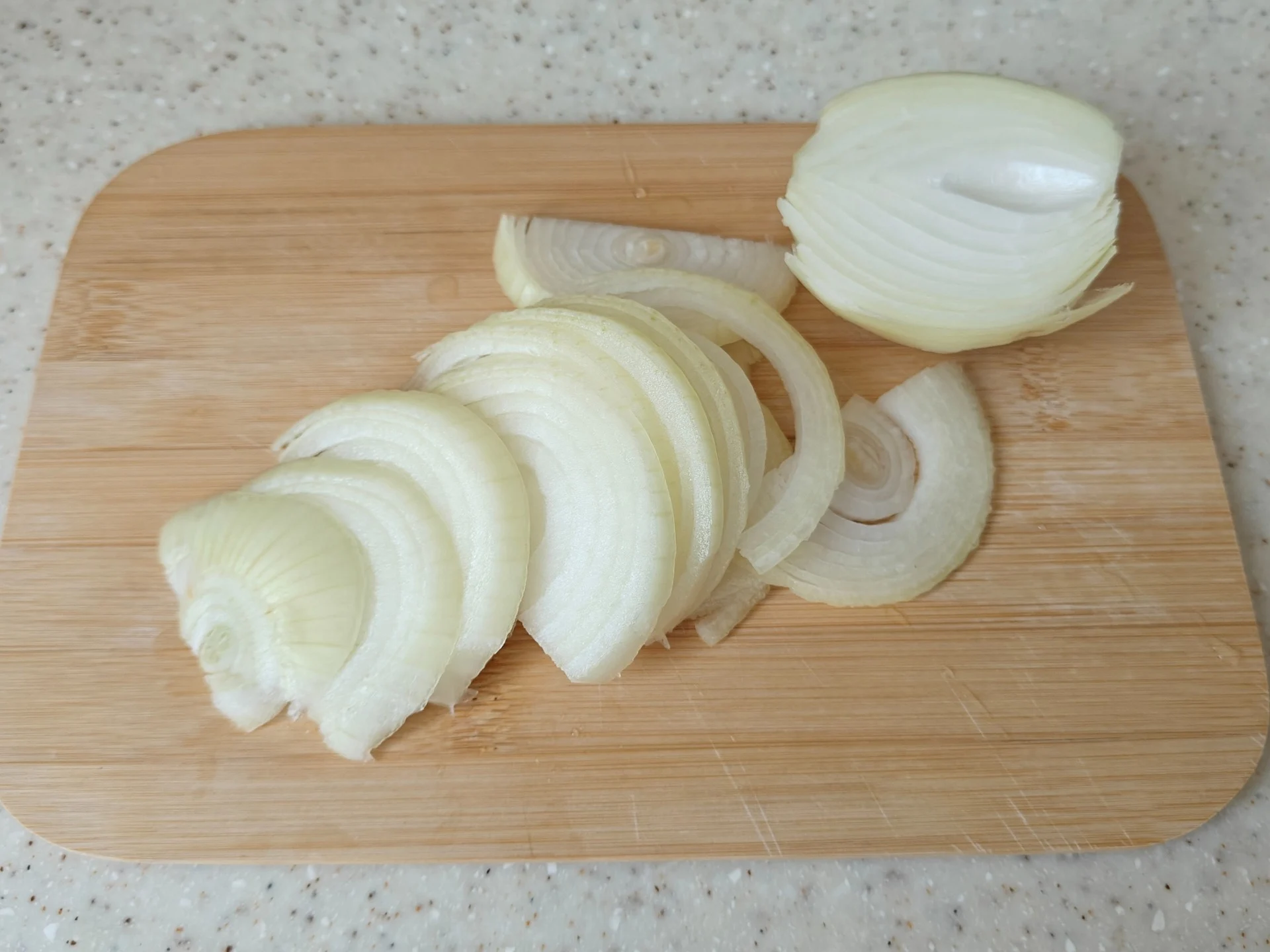 Шаг 2: Жаркое из курицы в казане