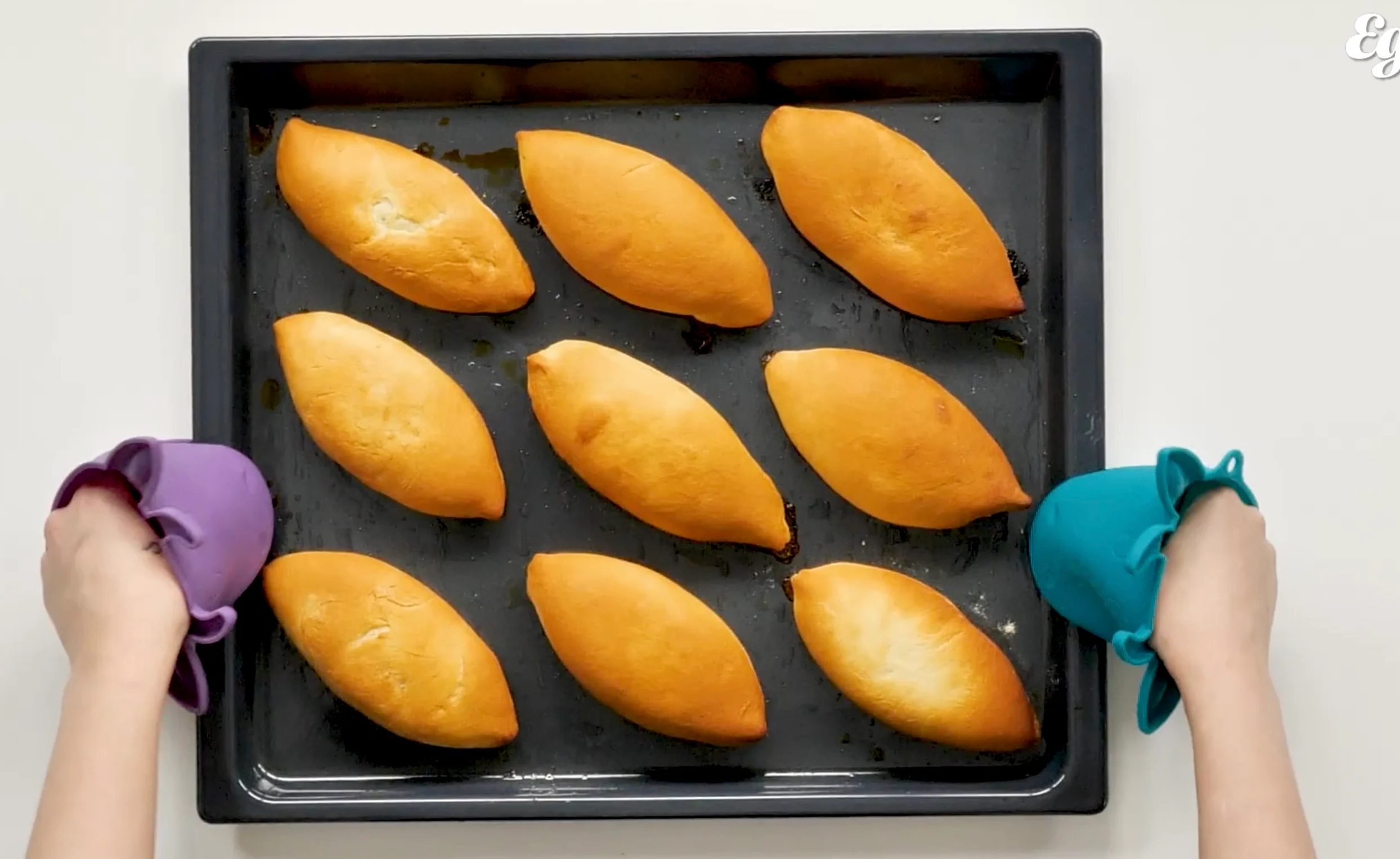 Шаг 21: Пирожки с капустой для поста