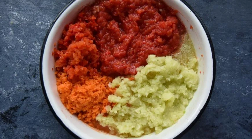 Аджика из кабачков на зиму: шаг 3