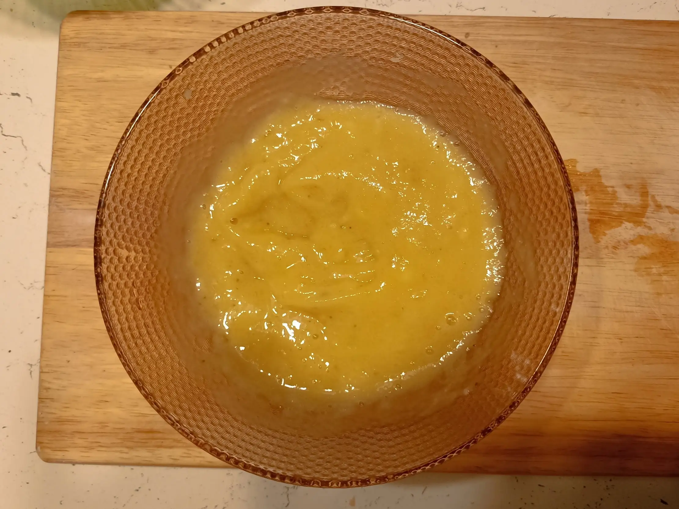 Шаг 3: Банановое какао с маршмеллоу, взбитыми сливками и шоколадом