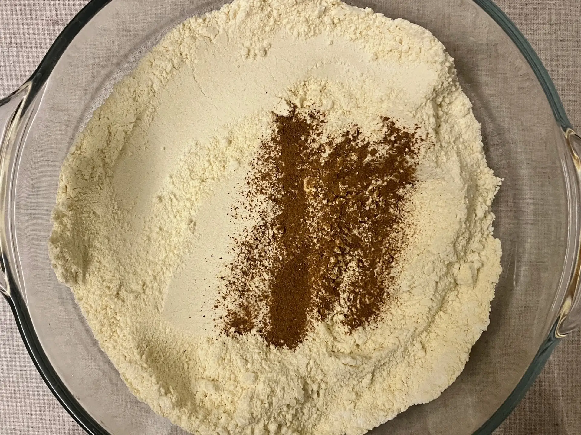 Шаг 3: Безглютеновые кексы с черносливом и отрубями