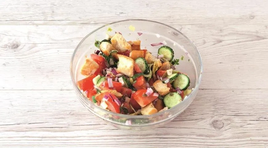 Большой итальянский салат: шаг 3