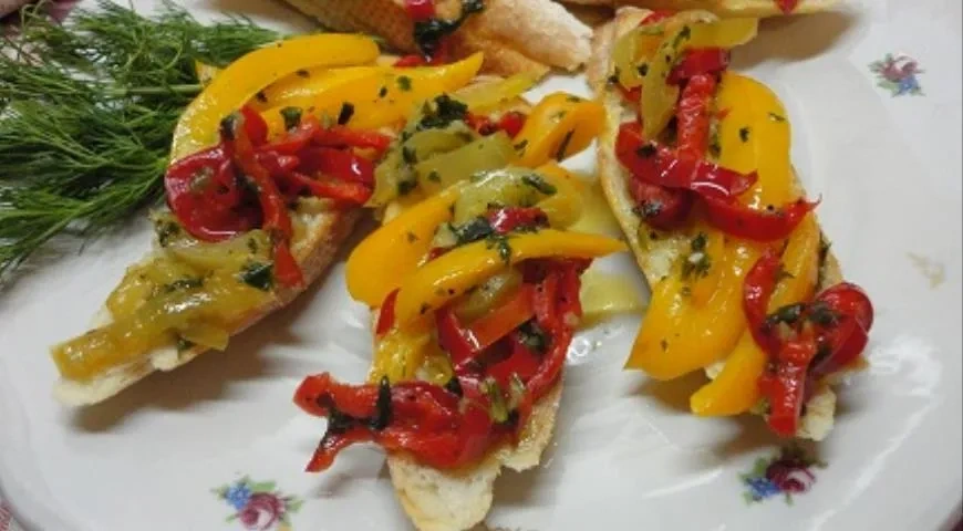 Брускетты со сладким перцем: шаг 3