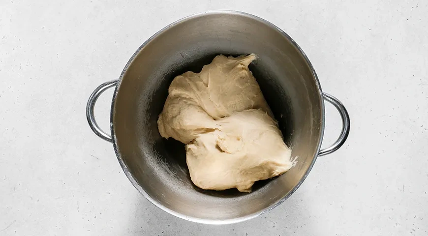 Булочки-«улитки» с маком и глазурью: шаг 3