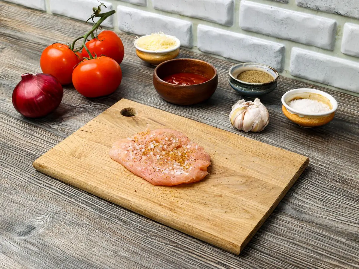 Шаг 3: Бургер с куриной грудкой