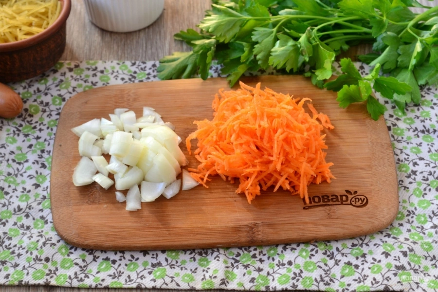 Шаг 3: Быстрый суп с сосисками