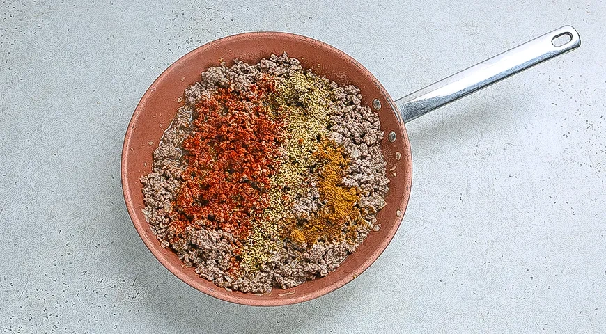 Энчилада с фаршем и сыром: шаг 3