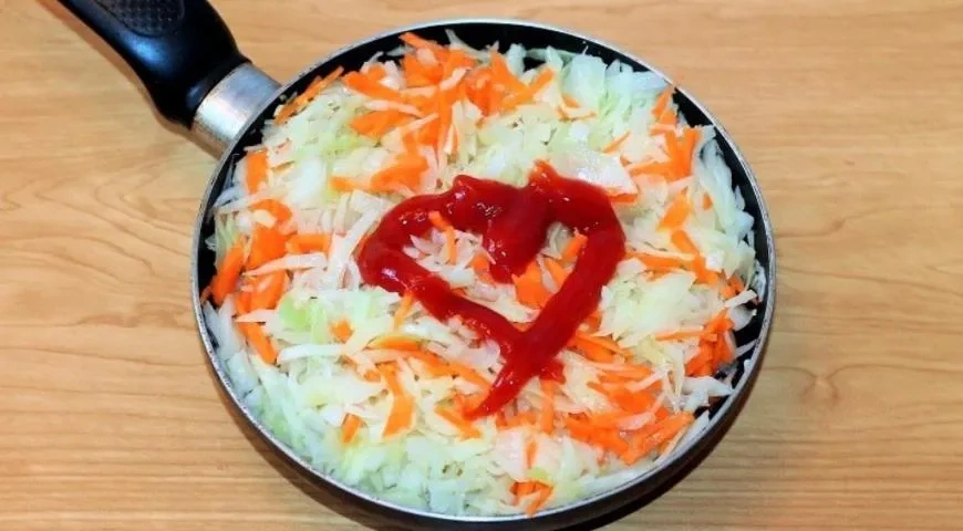 Фаршированные блины с икорным соусом: шаг 3